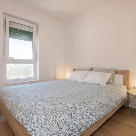 Apartamento Second *