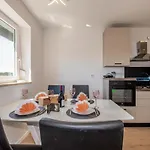 Second Apartman
