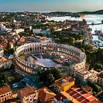 Second Apartament Pula
